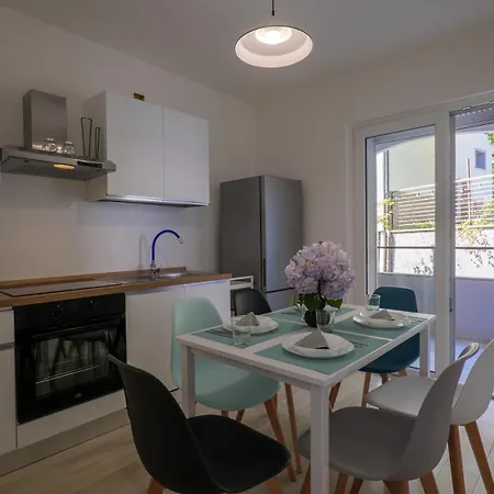 Residenza Luna Apartamento Stresa