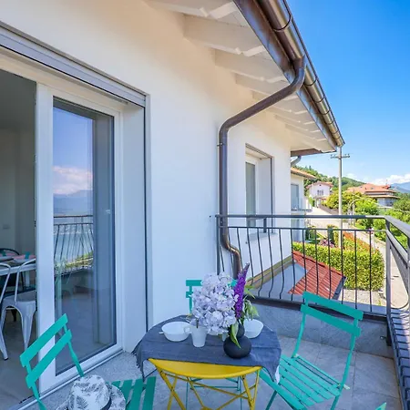 Residenza Luna Διαμέρισμα Στρέσα