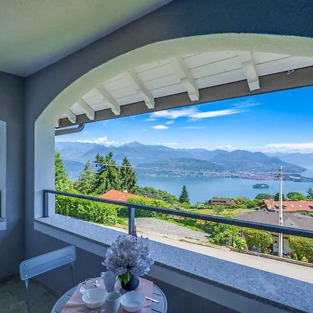 Lägenhet Residenza Luna Stresa